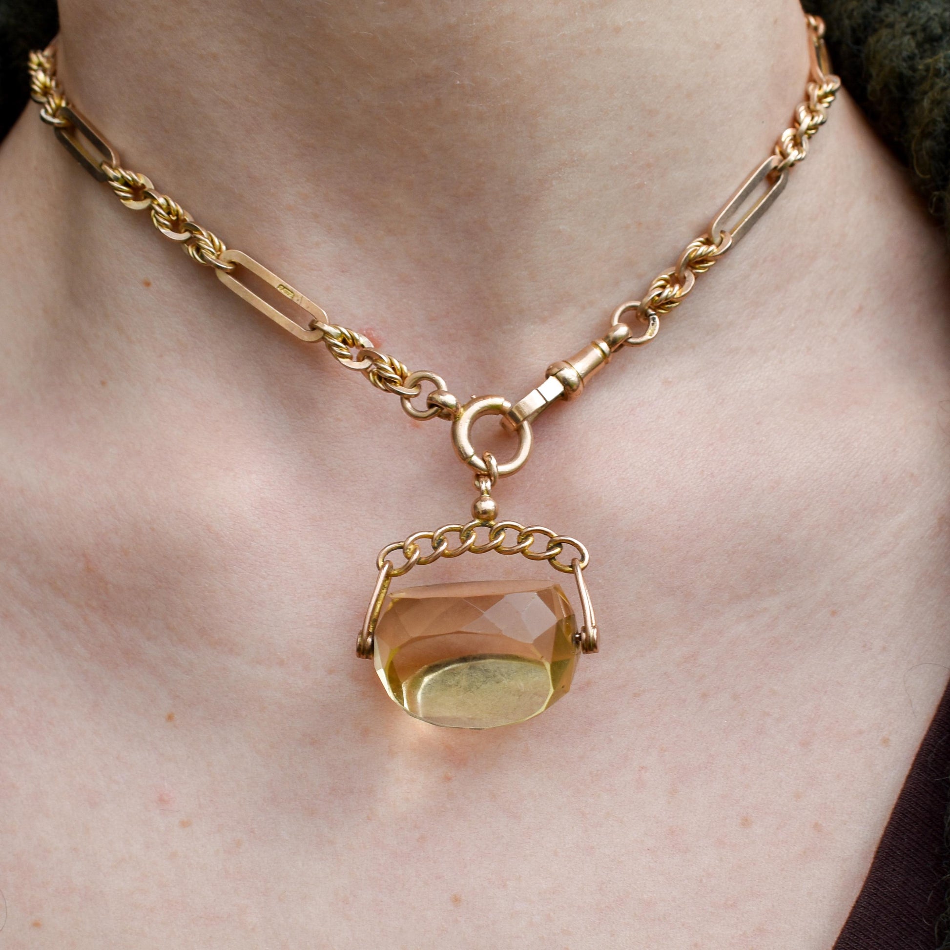 Antique Citrine Spinning Swivel Fob Gold Charm Pendant | Chester 1914