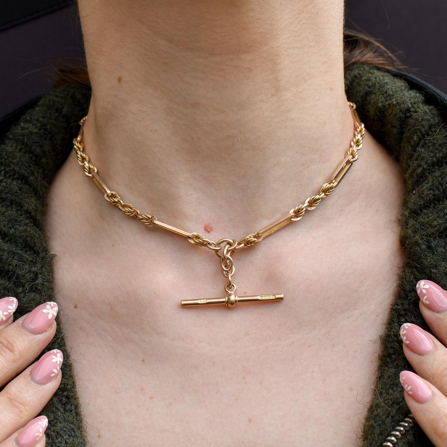 Antique '1918' 9ct Gold Trombone and Love Knot Link Albert Chain Necklace | 14.25"