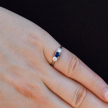 Vintage Three Stone Blue Sapphire and Diamond Trilogy 18ct White Gold Ring