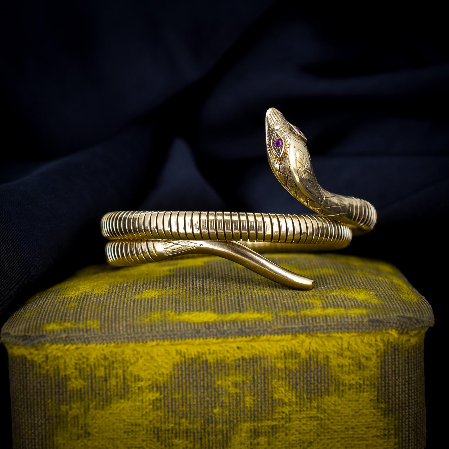 Vintage 9ct Gold Snake Serpent Wrap Around Bangle Bracelet