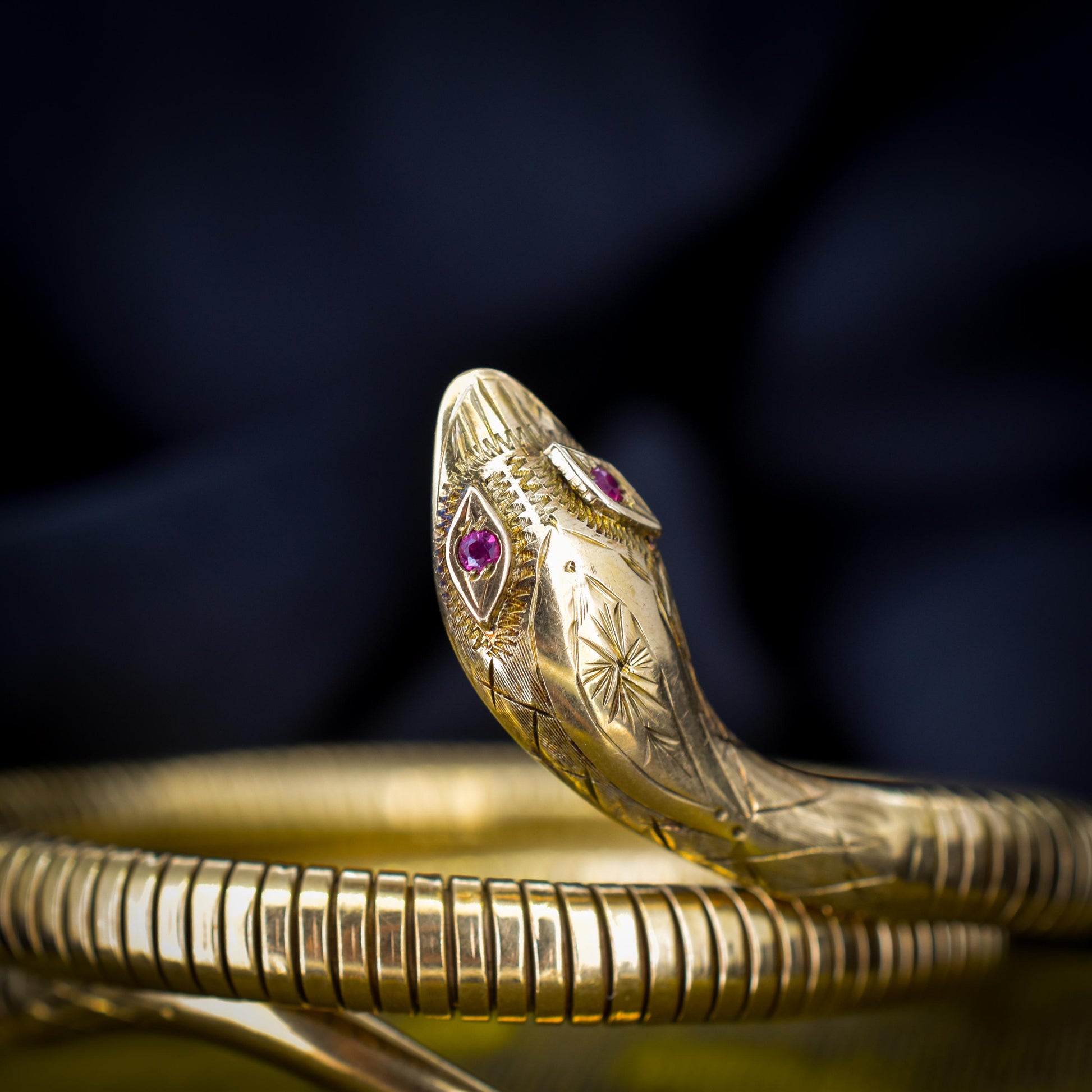 Vintage 9ct Gold Snake Serpent Wrap Around Bangle Bracelet