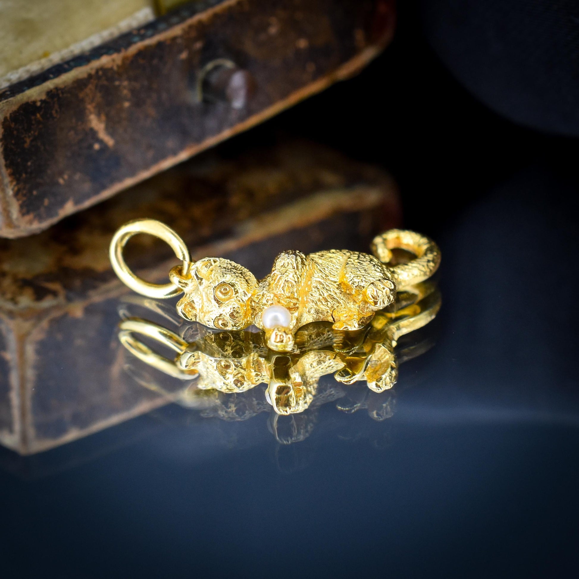 Vintage 9ct Yellow Gold 'Playful' Pearl Cat Charm | Dated 1966