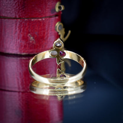 Vintage Ruby Opal and Diamond Clover Trefoil 18ct Gold Band Ring