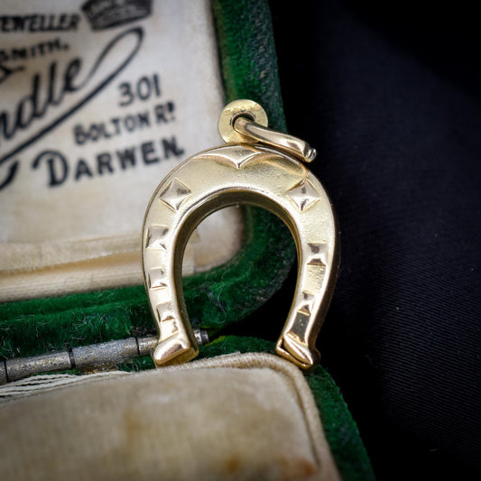 Vintage Unoaerre 9ct Gold Lucky Horseshoe Charm Pendant