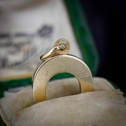 Vintage Unoaerre 9ct Gold Lucky Horseshoe Charm Pendant