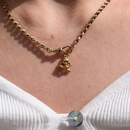 Vintage Skull Crossbones 'Jolly Roger' 9ct Gold Charm