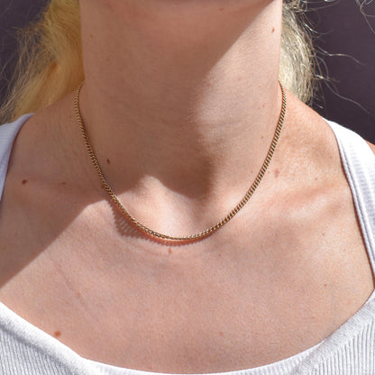 Antique 9ct Gold Flat Curb Link Chain Necklace with Barrel Clasp | 15.25"