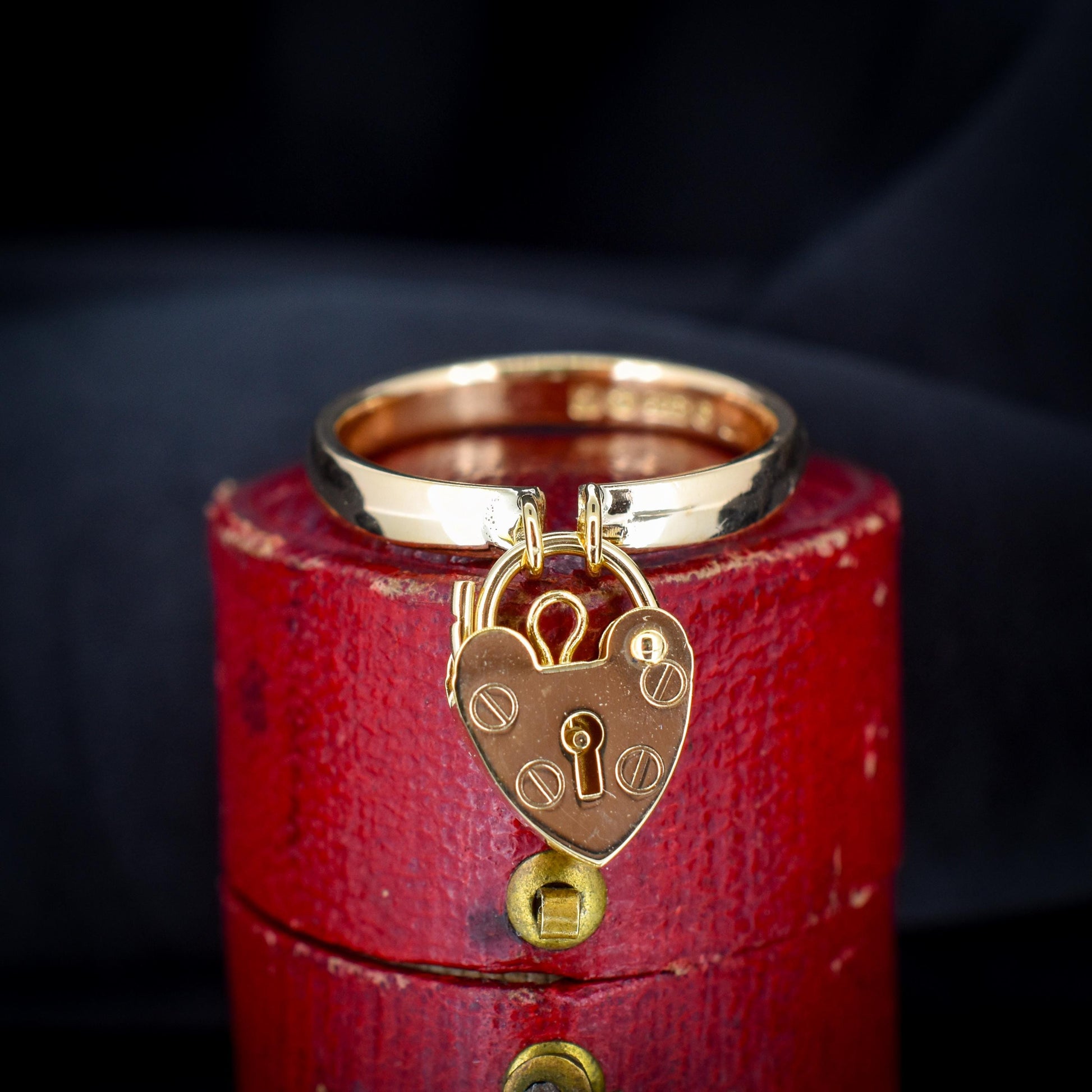 Vintage Heart Padlock Drop 9ct Gold Band Ring | B'ham 1930