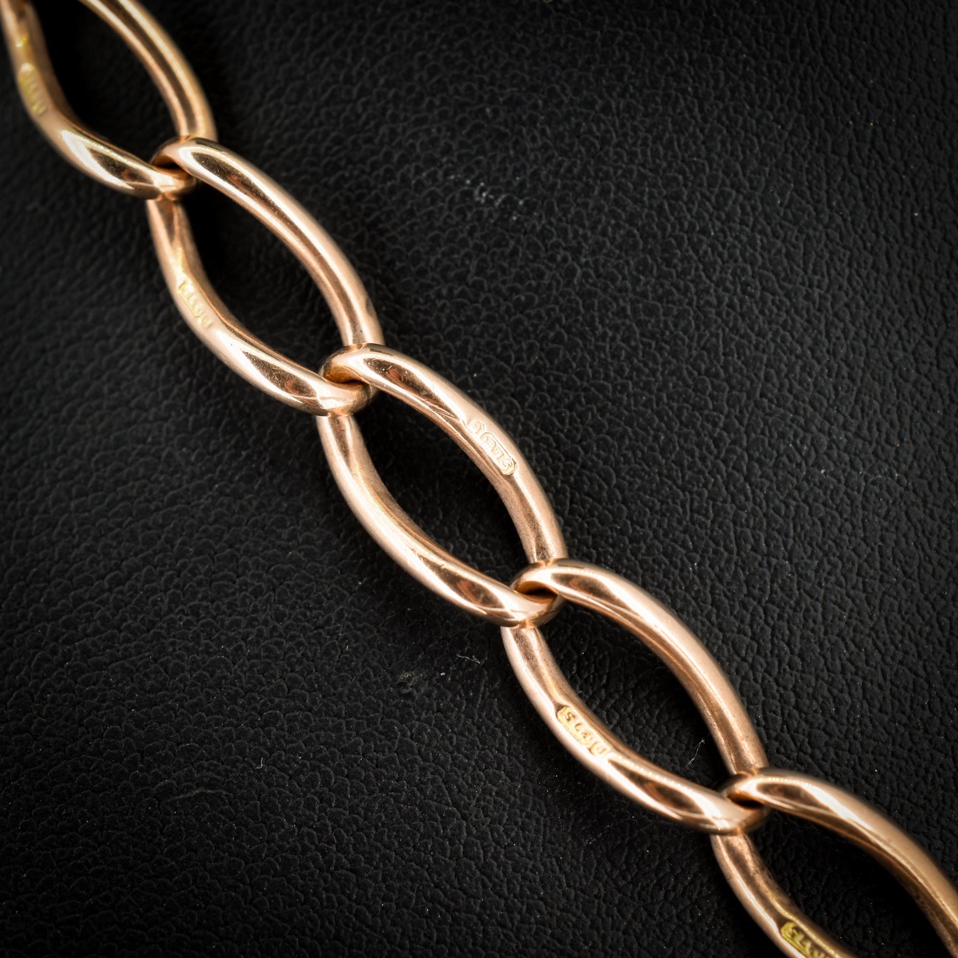 Antique 9ct Gold Oval Curb Link Albert Chain Necklace | 17"