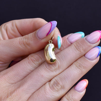 Vintage 9ct Yellow Gold Lucky Bean Charm Pendant | Birimingham 1970