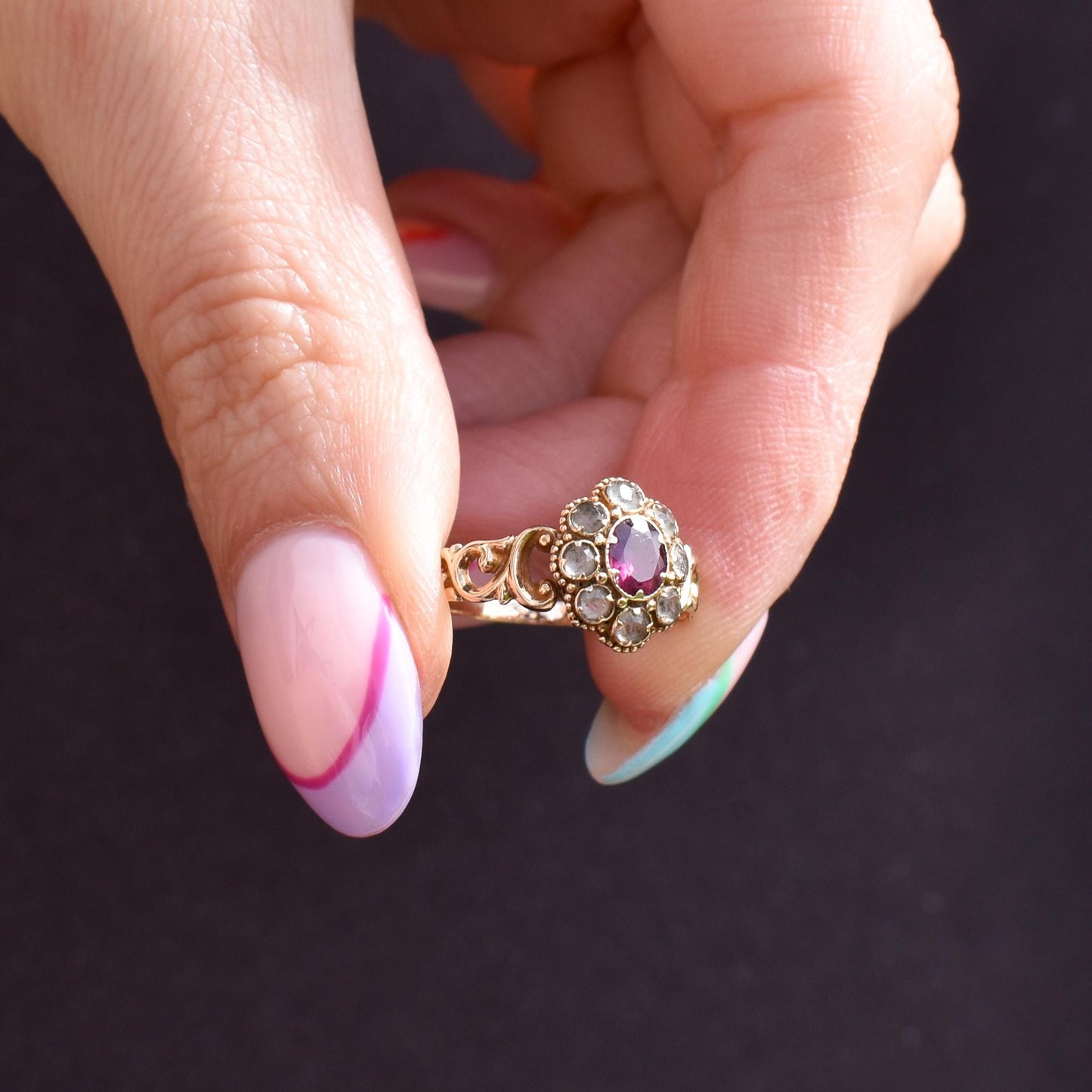 Antique Victorian Garnet and Chrysoberyl 15ct Gold Ring