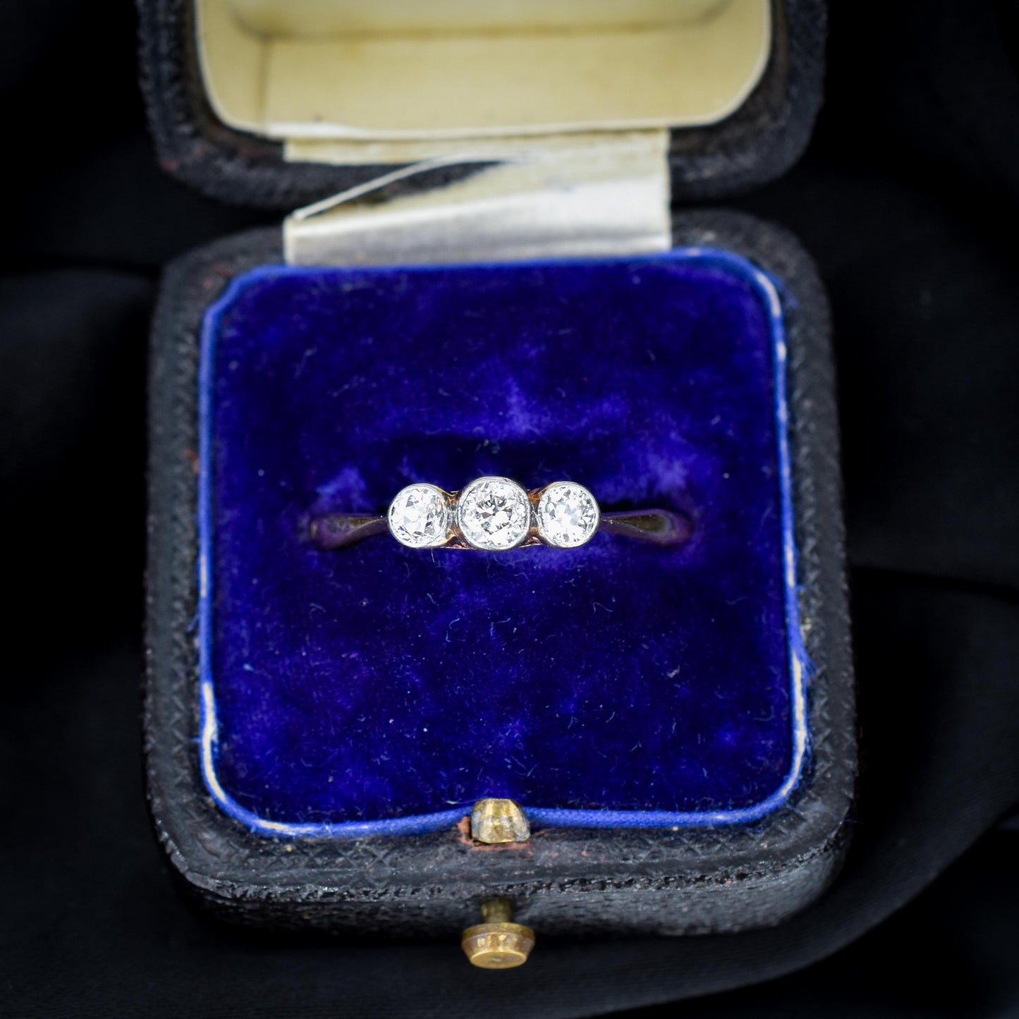 Antique Old Cut Diamond Bezel Set Three Stone Trilogy 18ct Yellow Gold Ring