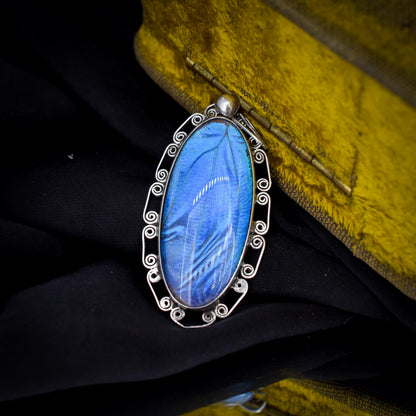 Art Deco Butterfly Wing Silver Long Oval Pendant | Antique