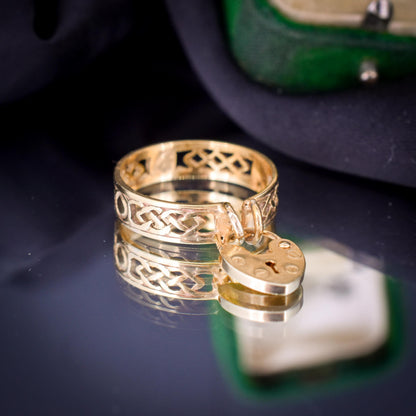 Vintage Fancy Celtic Heart Padlock Drop 9ct Yellow Gold Band Ring