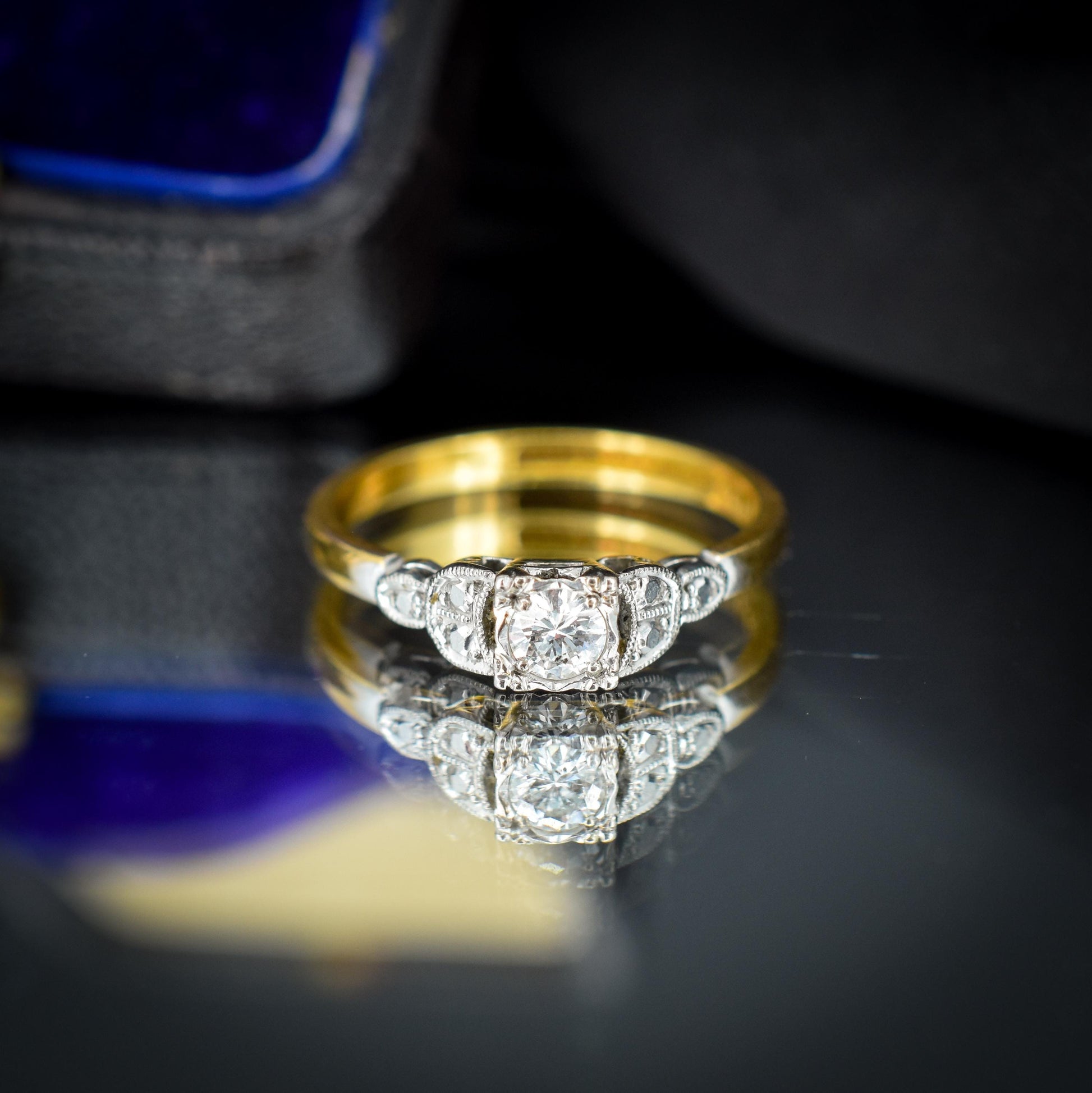 Antique 0.20ct Diamond Square Solitaire 18ct Gold Engagement Ring - Art Deco