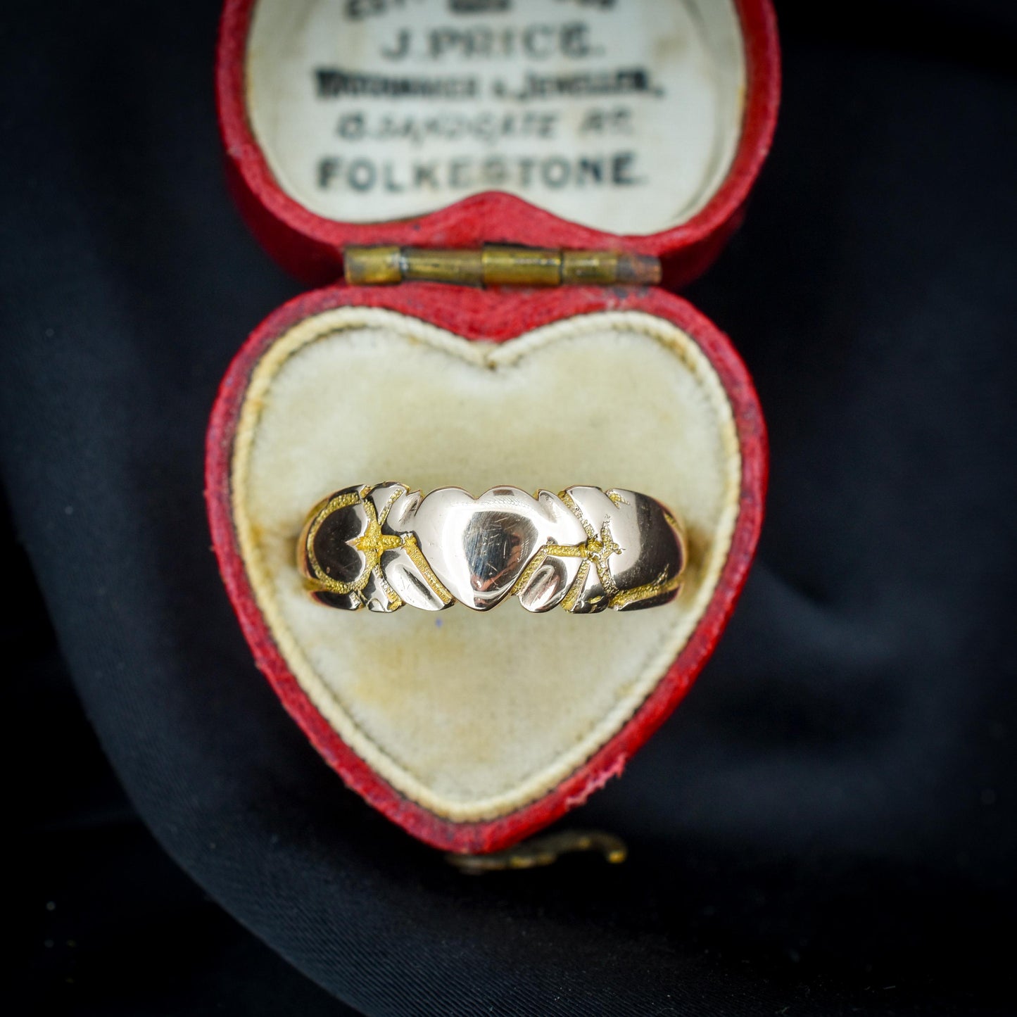 Antique Victorian 9ct Gold Fancy Love Heart Band Ring | Chester 1899