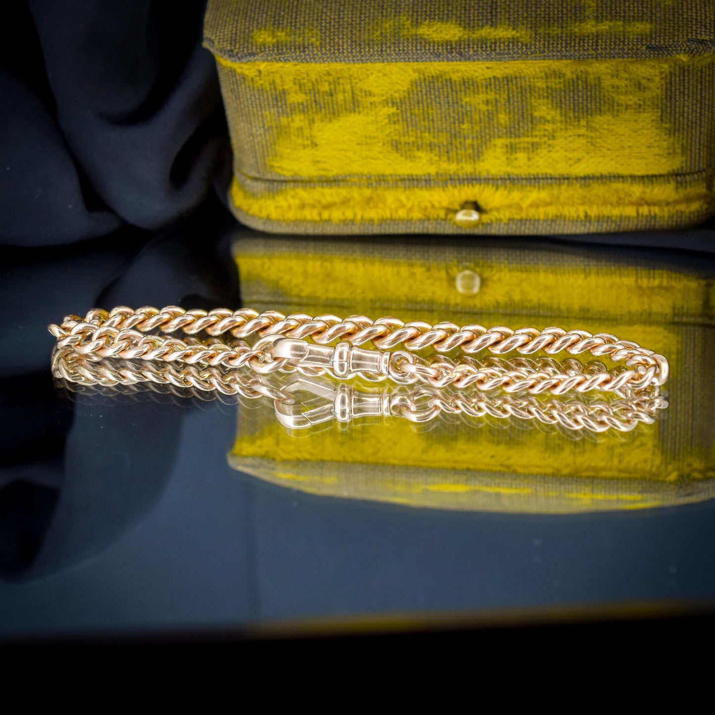 Antique 9ct Gold Curb Link Dog Clip Bracelet | 7.75"
