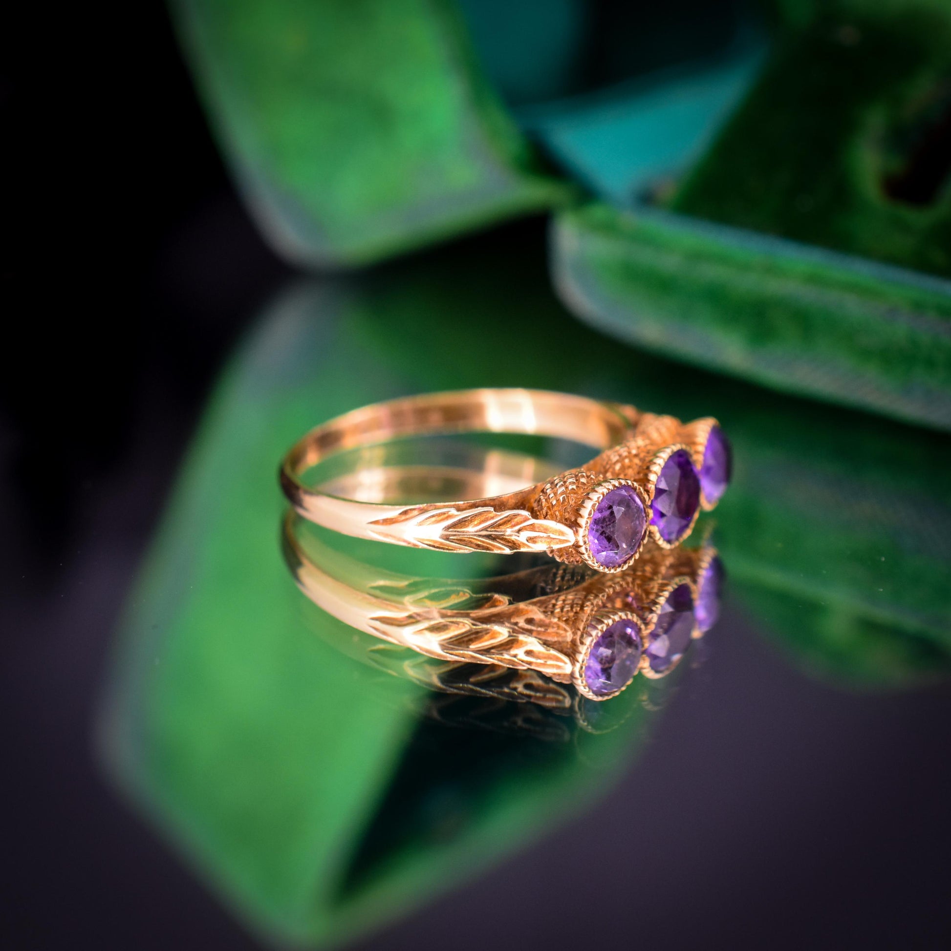 Antique Victorian Amethyst Three-Stone Scottish Thistle 18ct Gold Ring