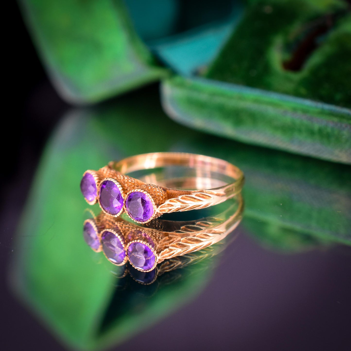Antique Victorian Amethyst Three-Stone Scottish Thistle 18ct Gold Ring