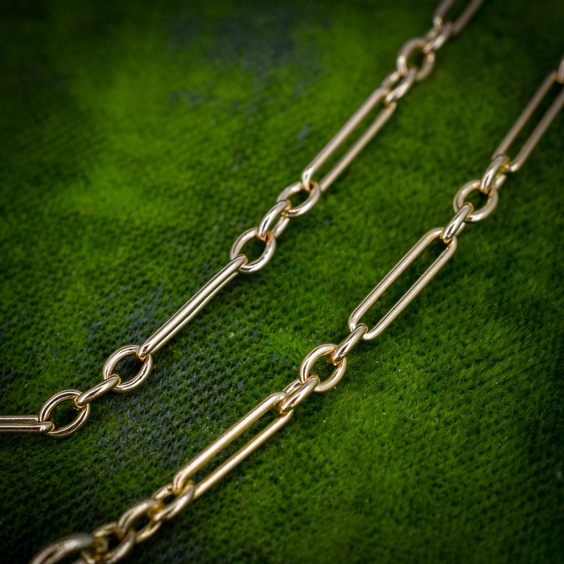 Antique 9ct Yellow Gold Paperlink Chain with Dog Clip | 21.25" Length