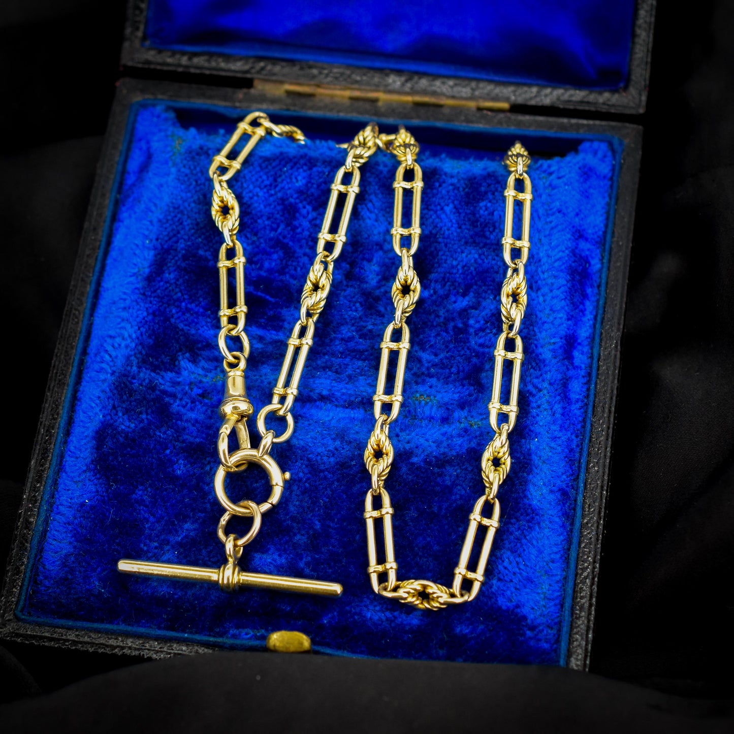 Antique Chester '1919' 18ct Yellow Gold Trombone and Love Knot Chain Necklace | 15"