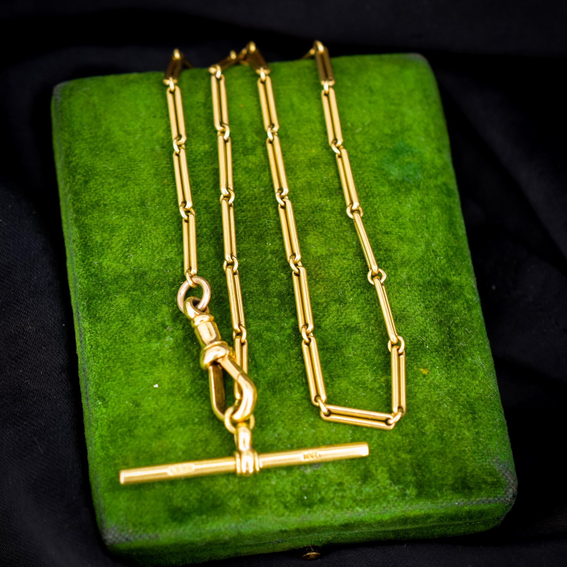 Antique 18ct Yellow Gold Fancy Link Watch Chain with Dog Clip and T-bar | 12.5"