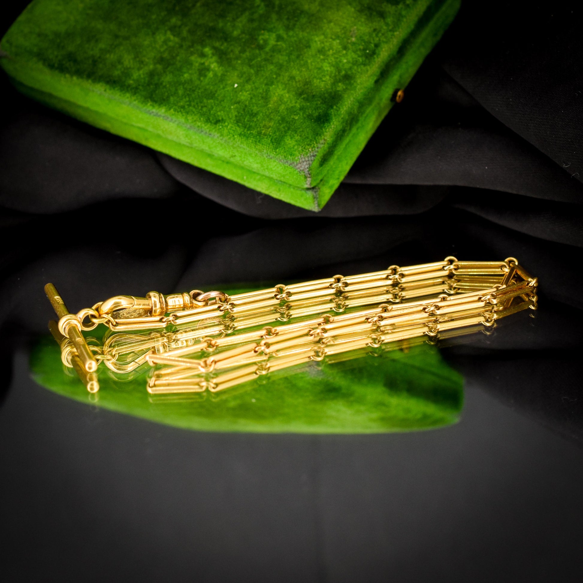 Antique 18ct Yellow Gold Fancy Link Watch Chain with Dog Clip and T-bar | 12.5"