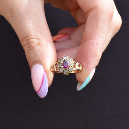 Antique Victorian Garnet and Chrysoberyl 15ct Gold Ring