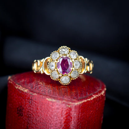 Antique Victorian Garnet and Chrysoberyl 15ct Gold Ring