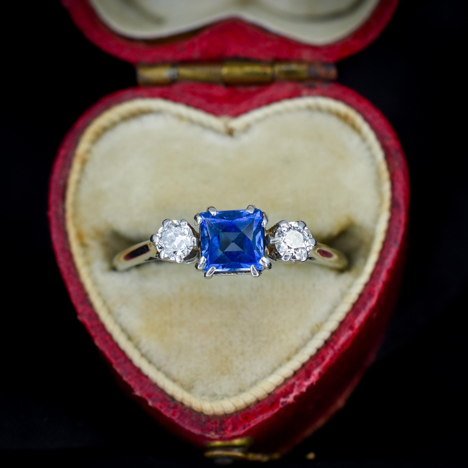 Art Deco Blue Sapphire and Diamond 18ct White Gold and Platinum Ring