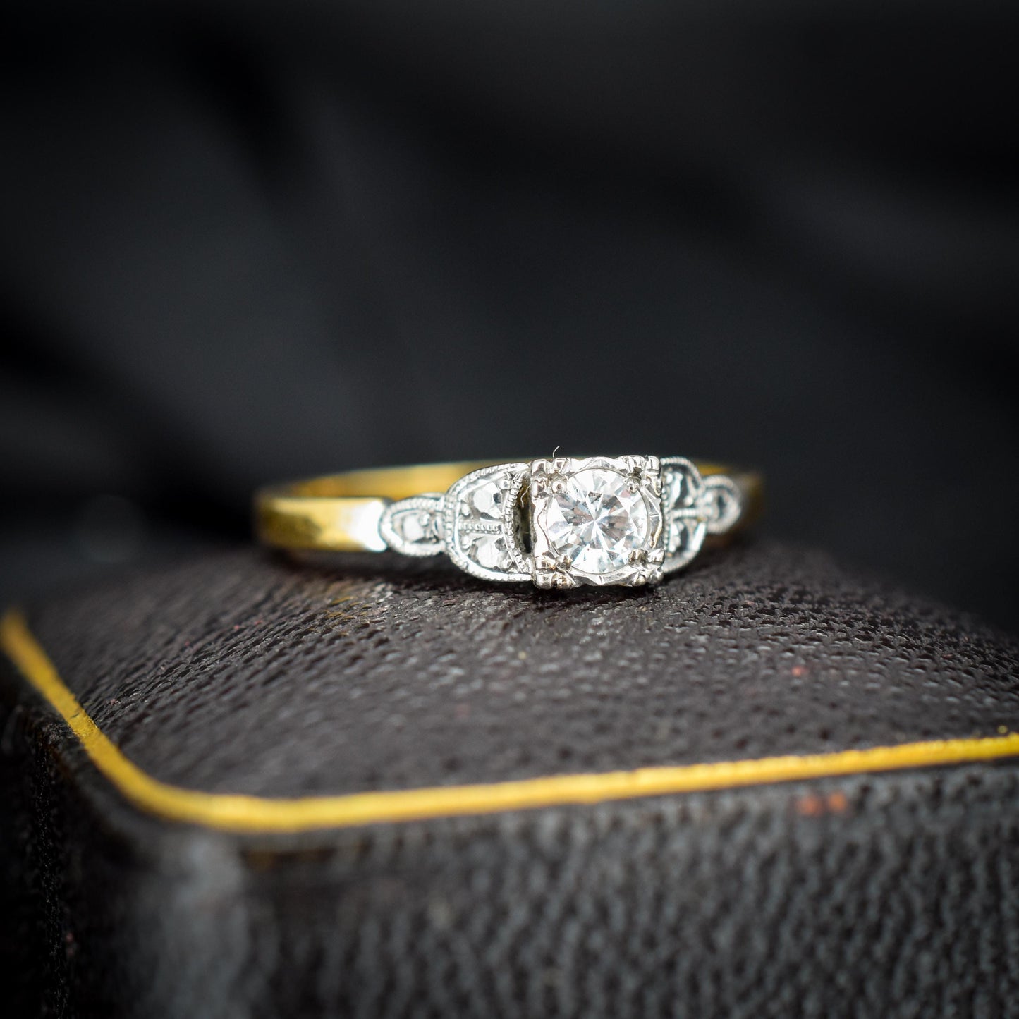 Antique 0.20ct Diamond Square Solitaire 18ct Gold Engagement Ring - Art Deco