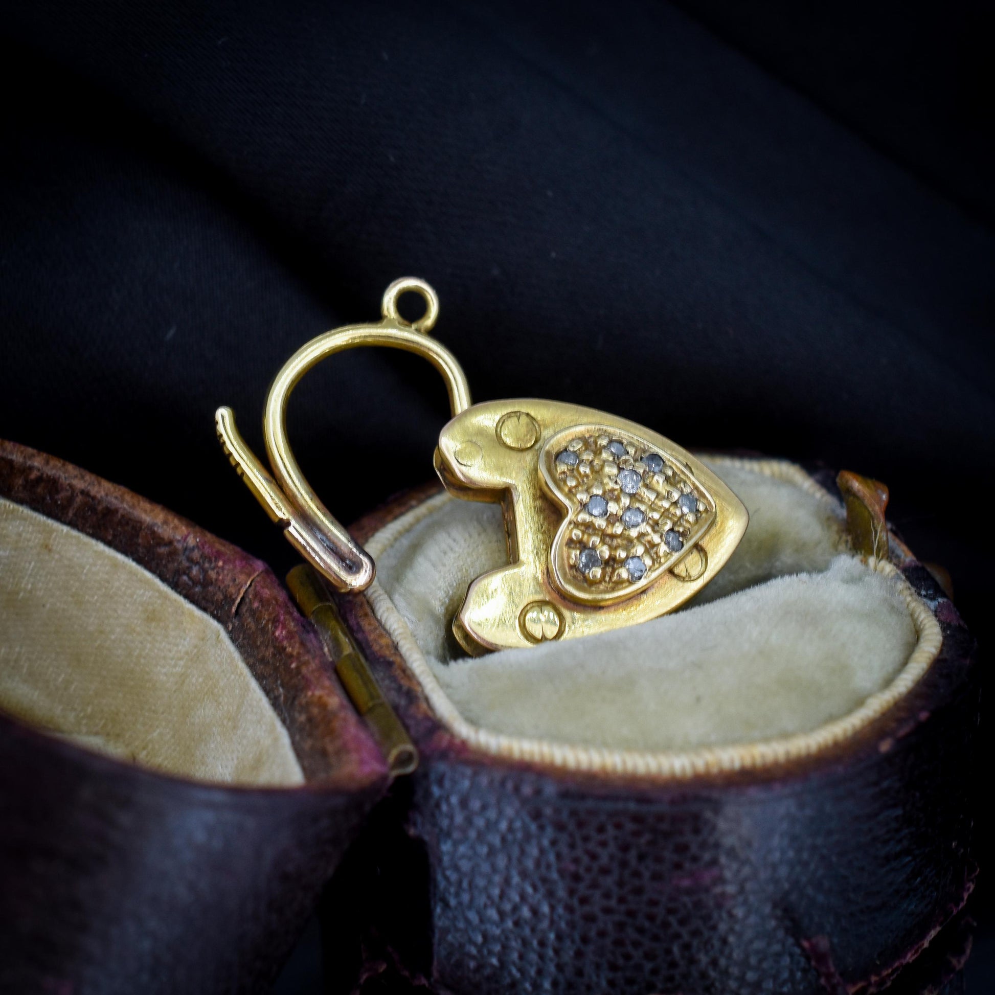Antique '1907' 9ct Gold Diamond Heart Padlock Charm Pendant