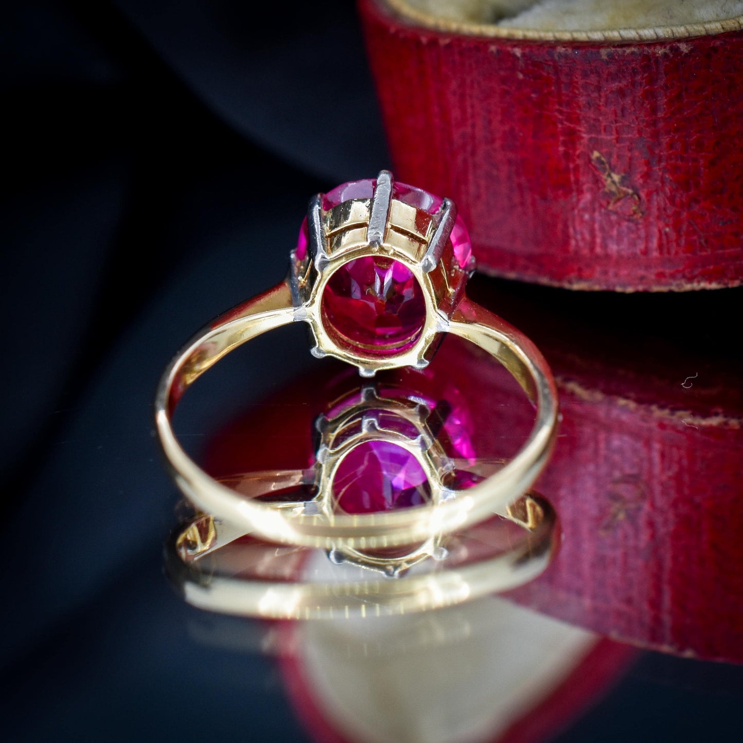 Vintage 3.79ct Round Ruby Solitaire 18ct Gold Ring