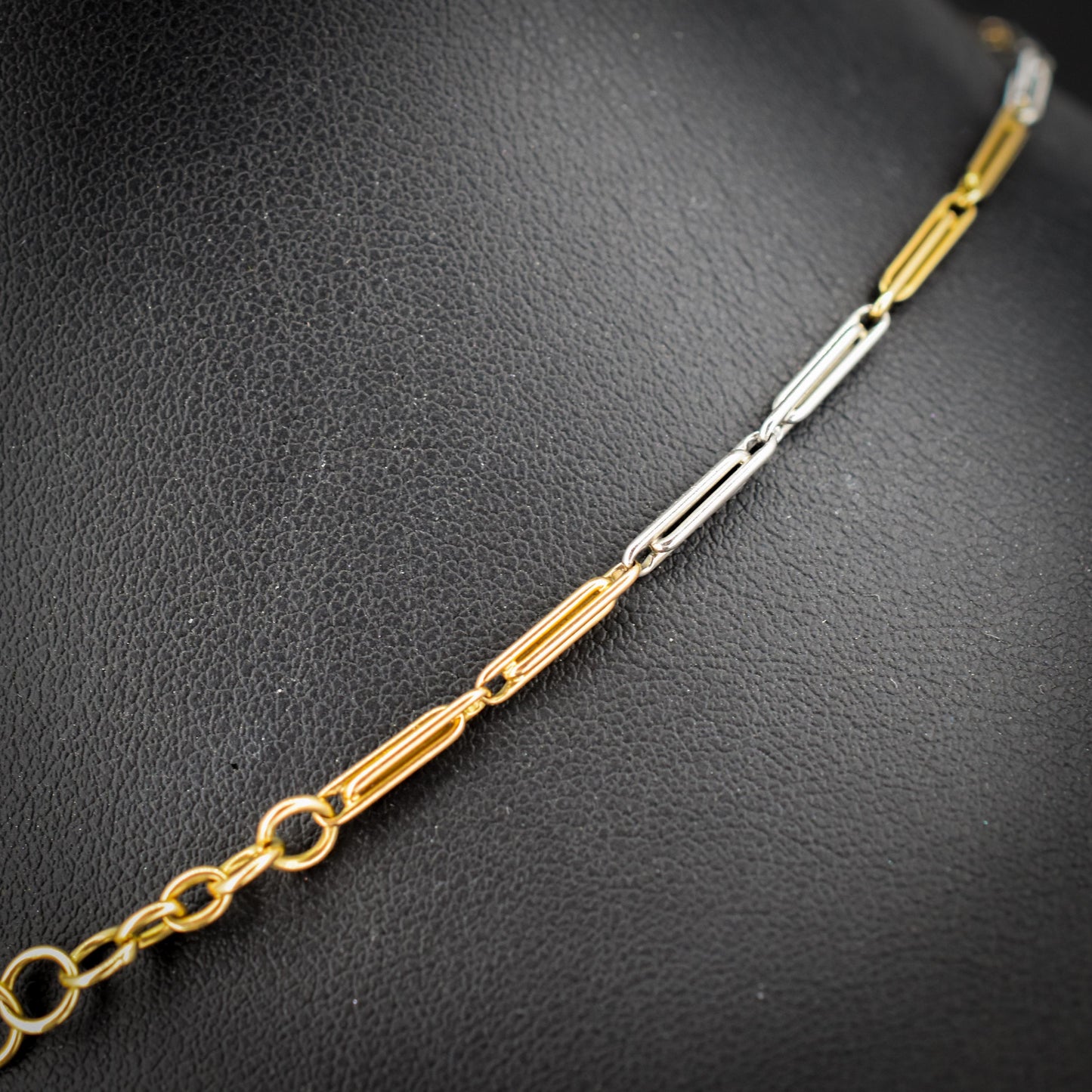 Antique 18ct Gold and Platinum Chain Necklace with Dog Clip and Bolt Ring | 15"