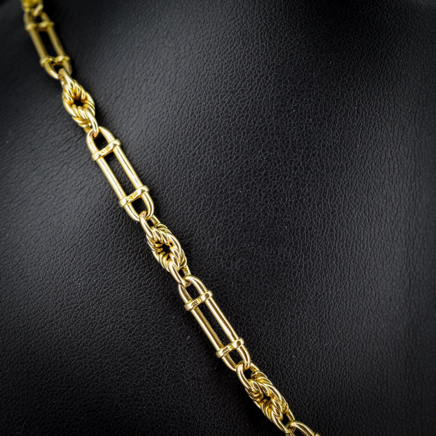 Antique Chester '1919' 18ct Yellow Gold Trombone and Love Knot Chain Necklace | 15"