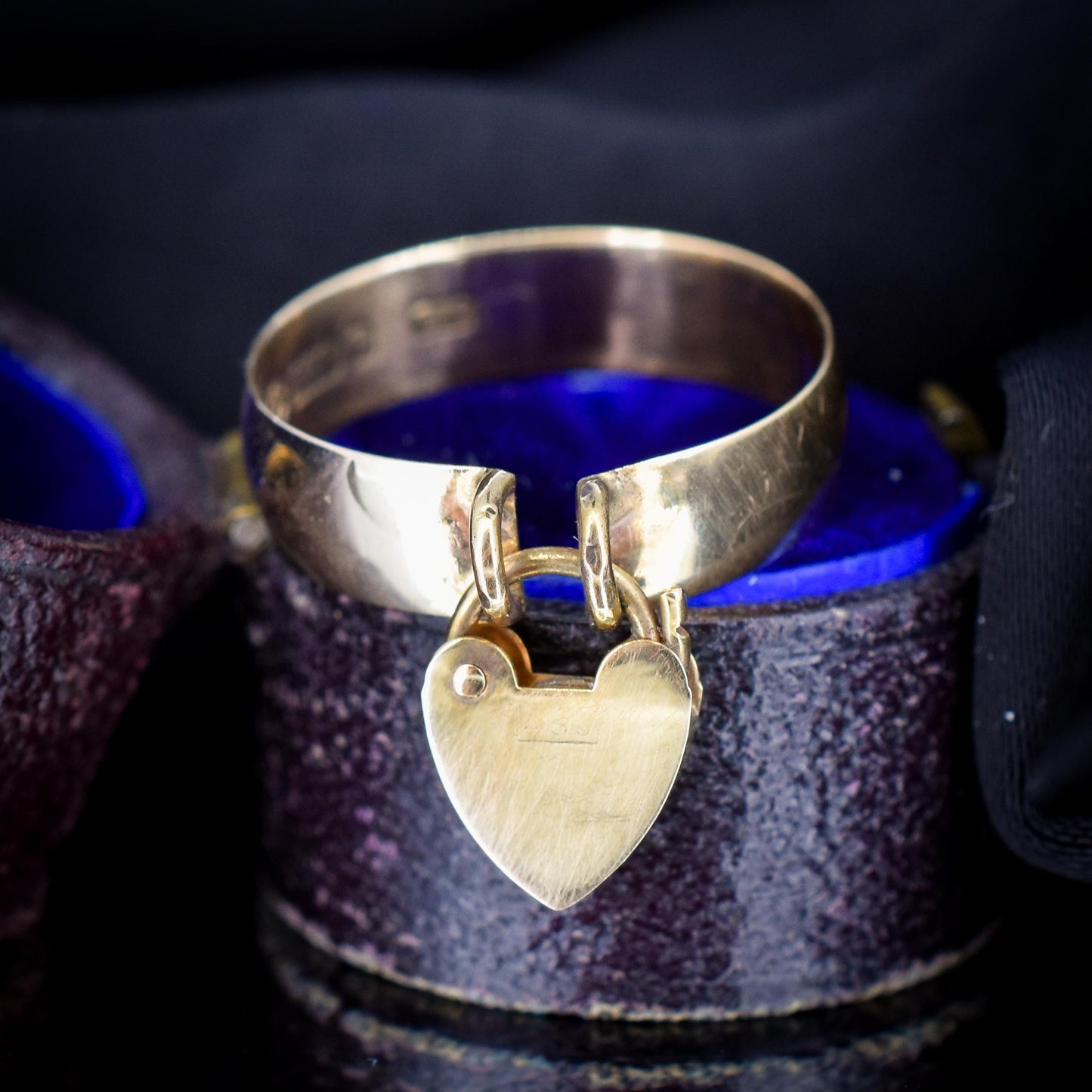 Antique Heart Padlock Drop 9ct Yellow Gold Band Ring | Birmingham 1913