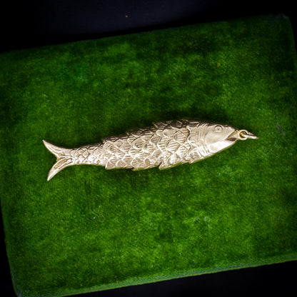Vintage 9ct Gold Large Articulated Fish Charm Pendant