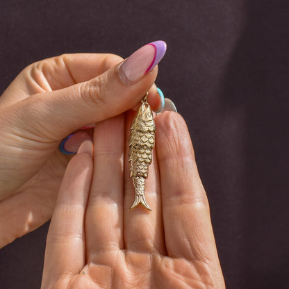 Vintage 9ct Gold Large Articulated Fish Charm Pendant