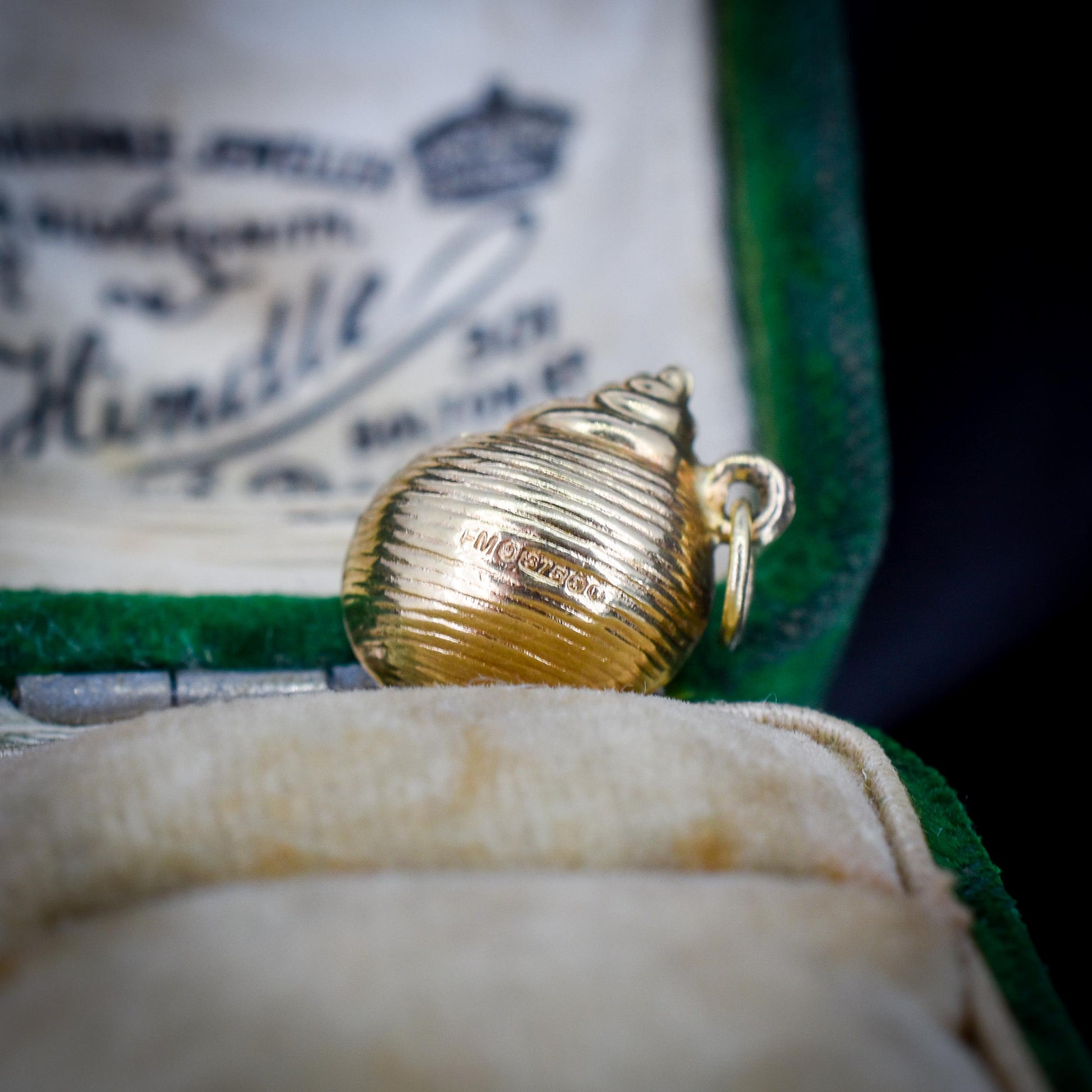 Vintage 9ct Gold Seashell Shell Charm Pendant