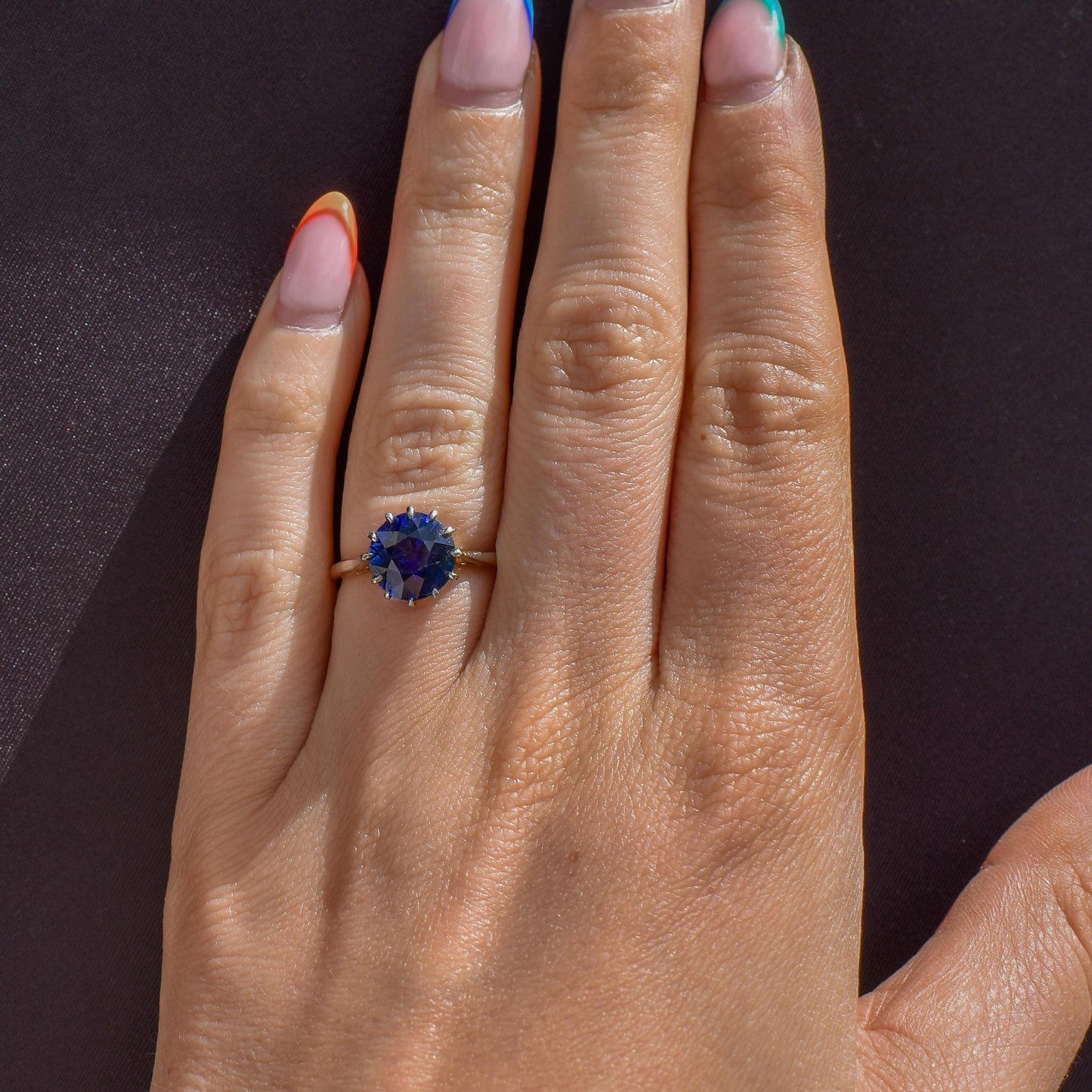 Vintage 2.60ct Round Sapphire Solitaire 18ct Gold Ring