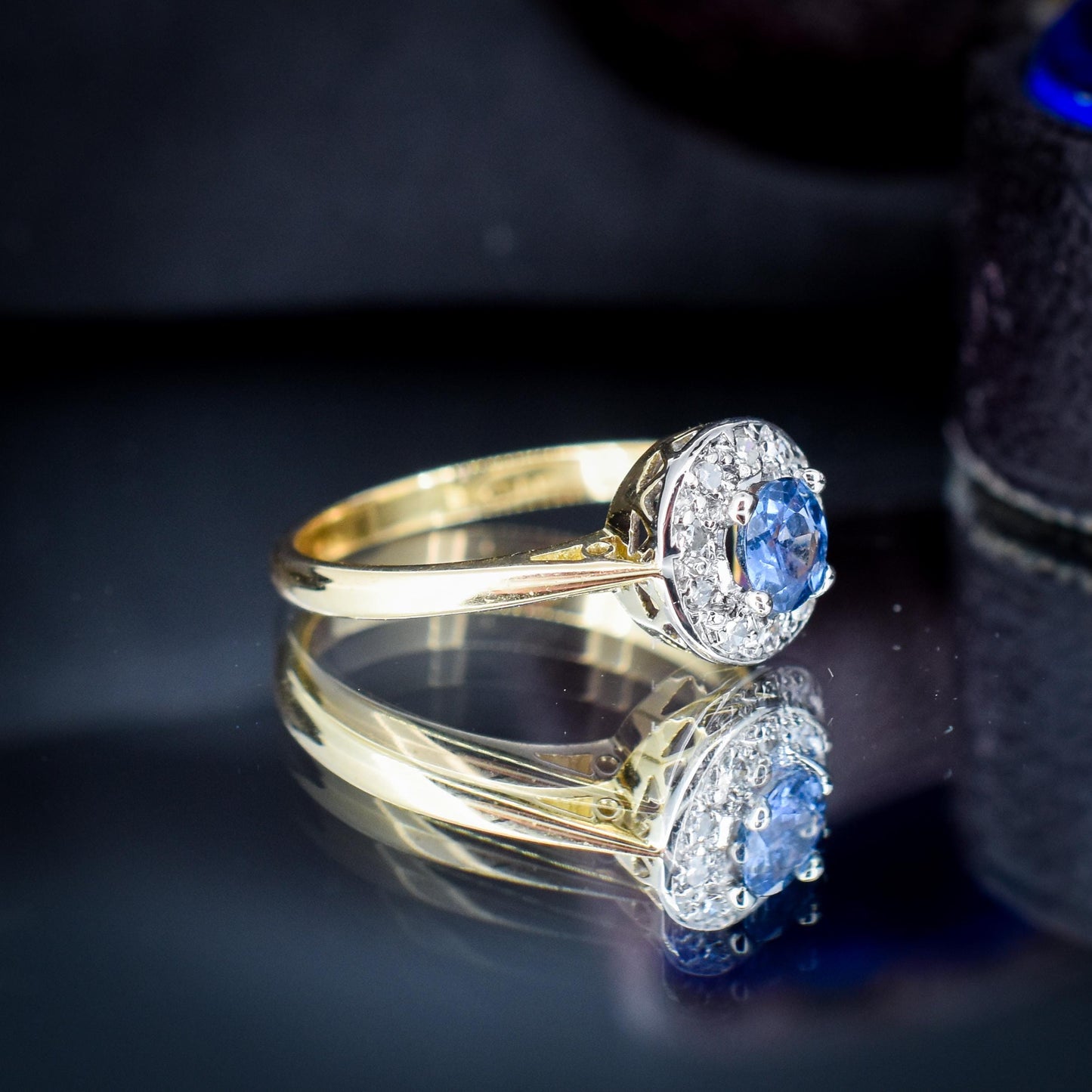 Vintage Blue Sapphire and Diamond Round Cluster Halo 18ct Gold Ring