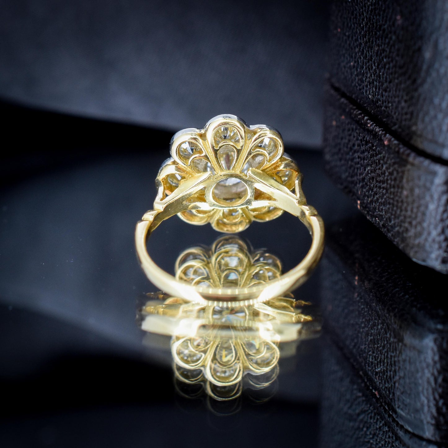 2.0ct Diamond Daisy Cluster Halo 18ct Yellow Gold and Platinum Ring | Antique Style