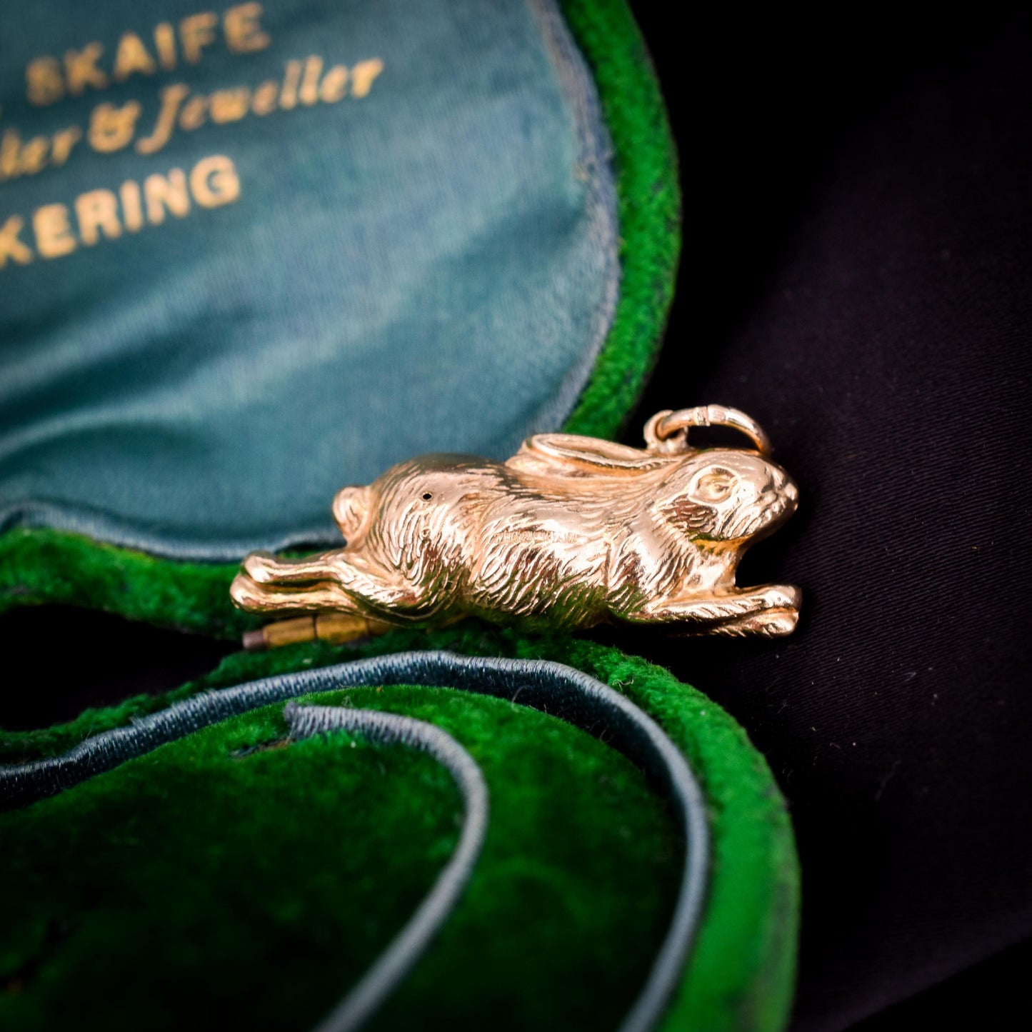 Vintage 9ct Gold Bunny Rabbit Charm Pendant