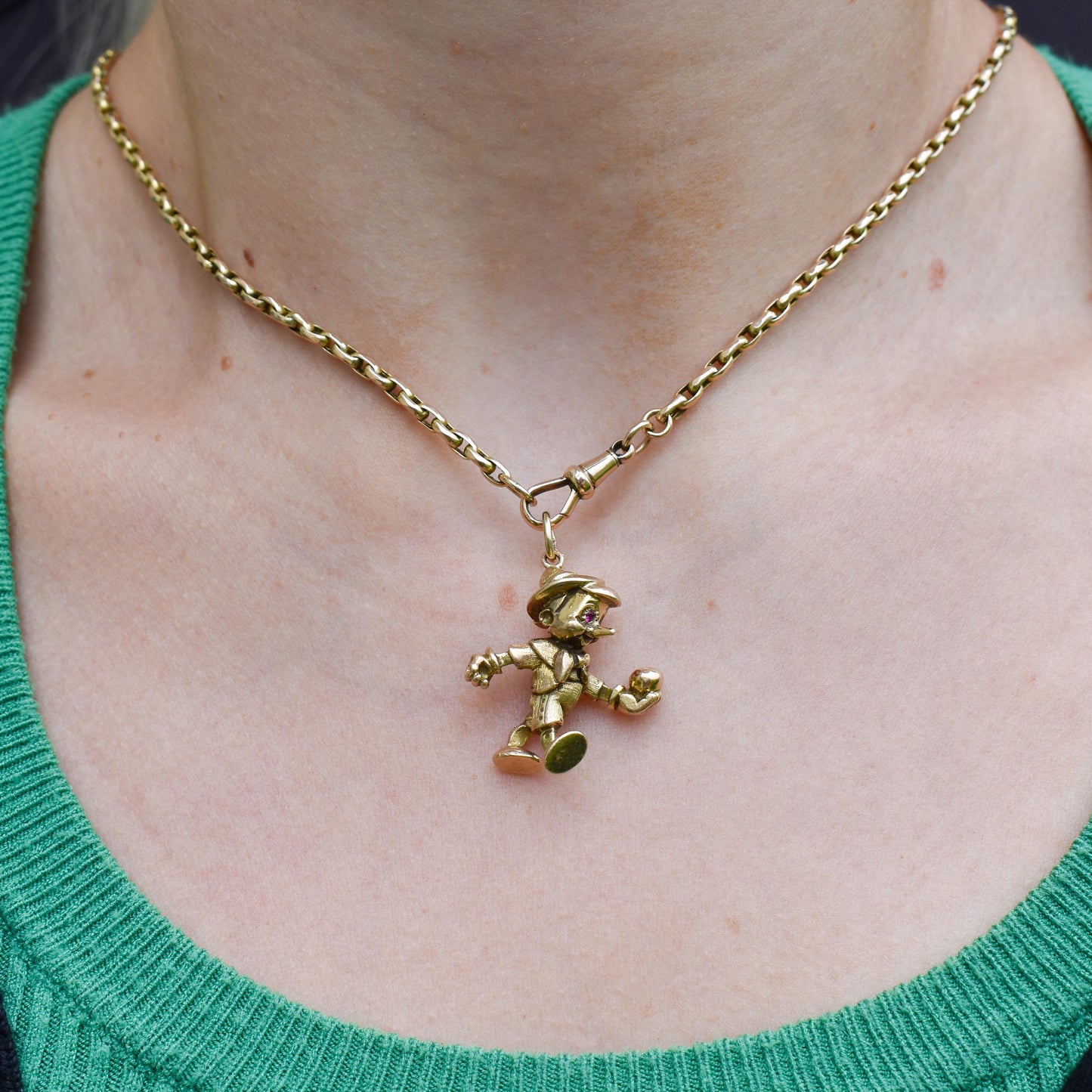 Vintage 9ct Solid Gold Disney Pinocchio with Ruby Eyes Charm Pendant