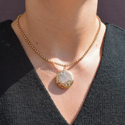 Antique 9ct Gold Engraved Round Fancy Locket | Birmingham 1919
