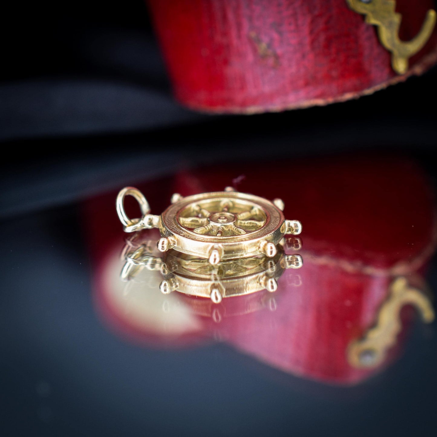 Vintage 9ct Yellow Gold Ship Wheel Nautical Charm Pendant