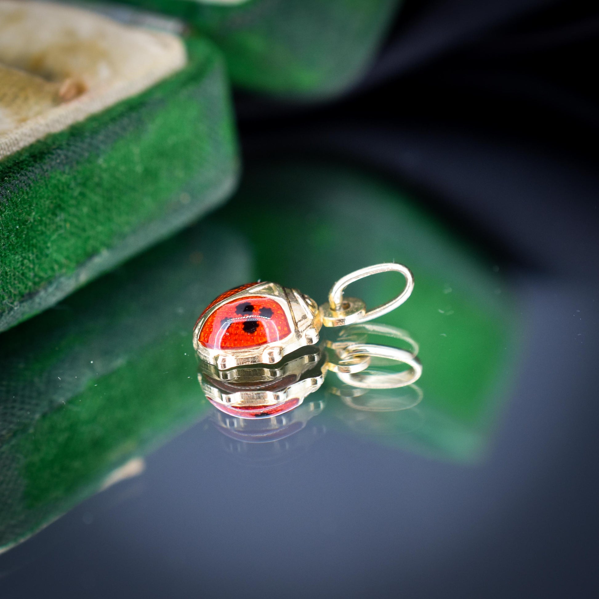 Vintage Ladybug Ladybird Enamel 9ct Gold Charm Pendant
