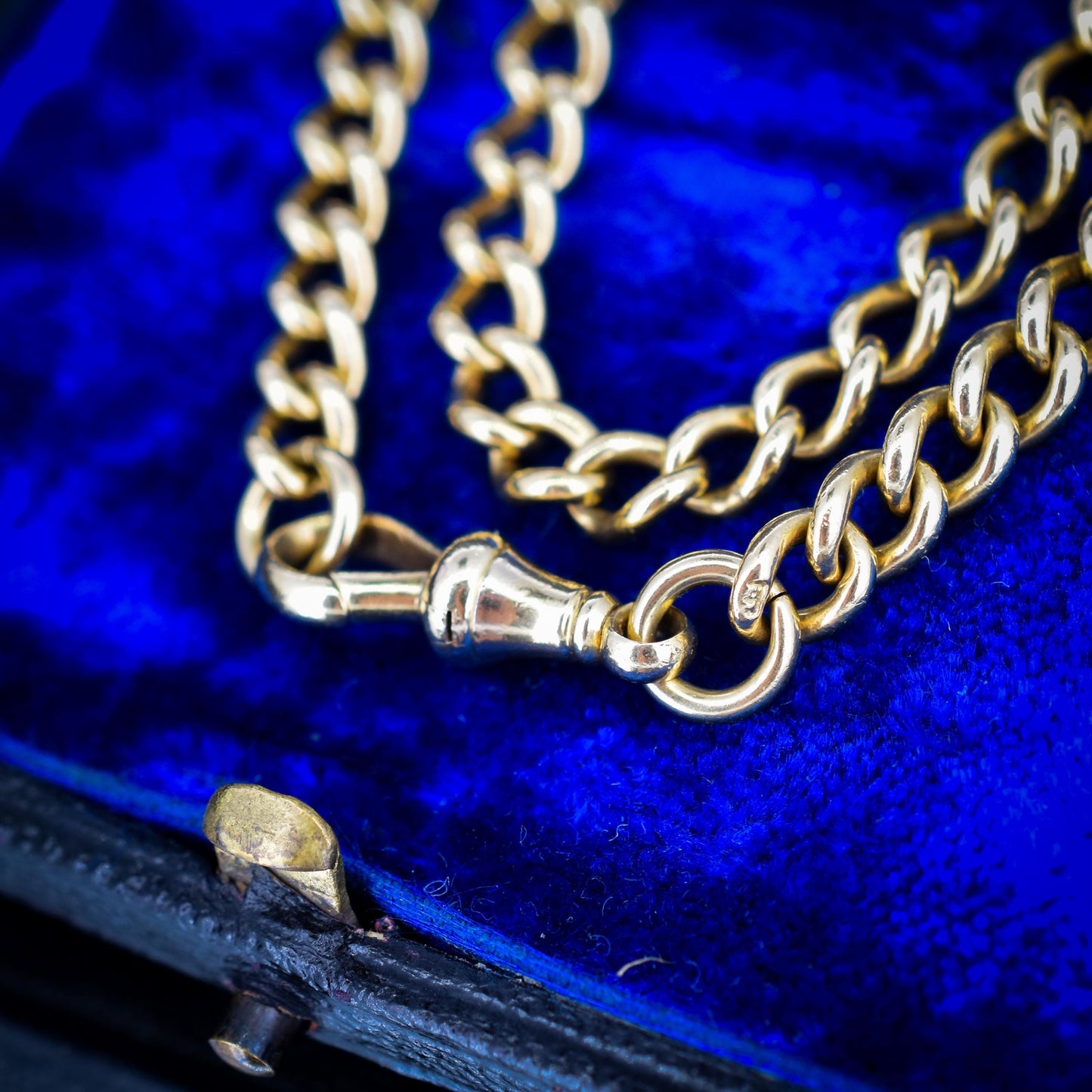 Antique 18ct Yellow Gold Curb Link Dog Clip Chain Necklace | 17.25"