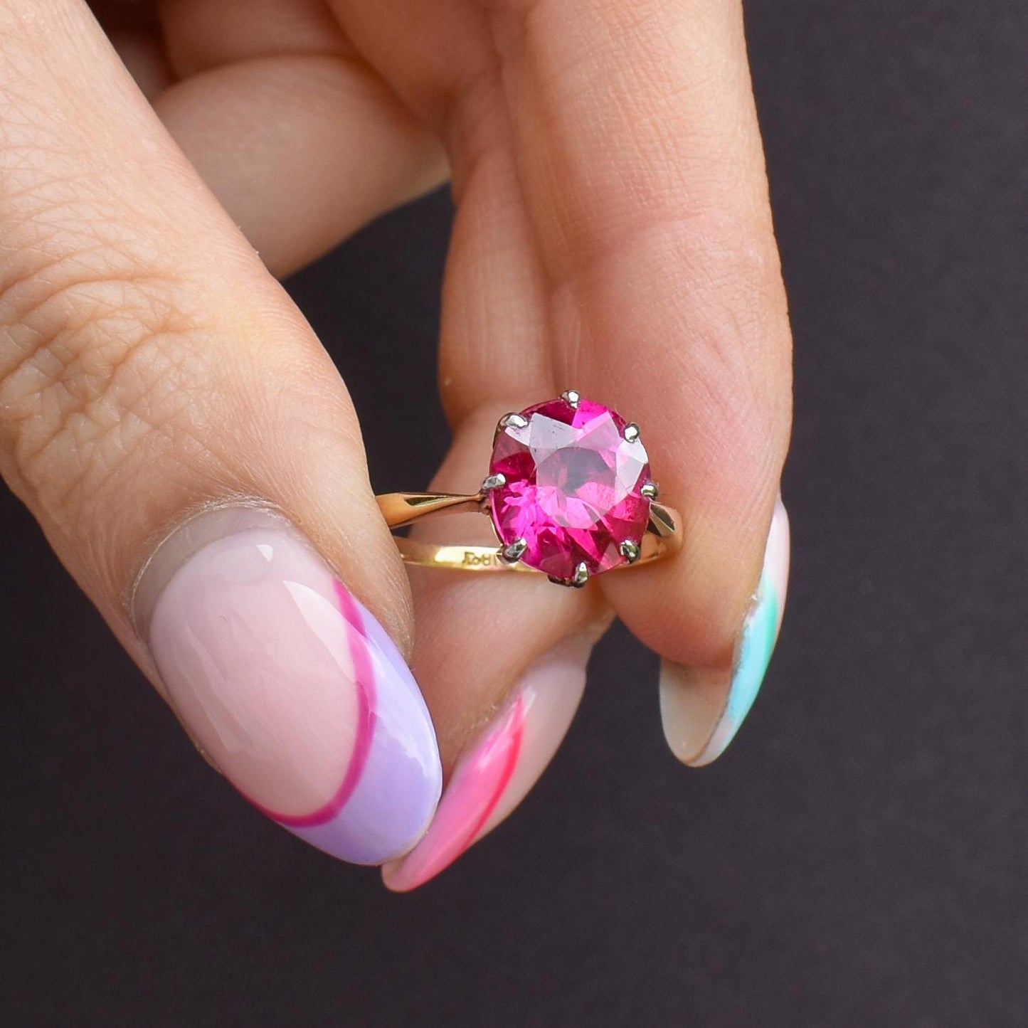 Vintage 3.79ct Round Ruby Solitaire 18ct Gold Ring
