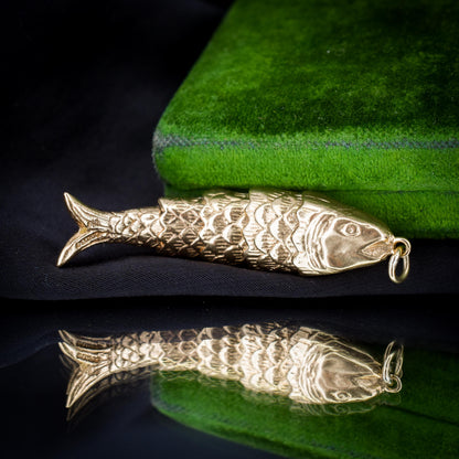 Vintage 9ct Gold Large Articulated Fish Charm Pendant